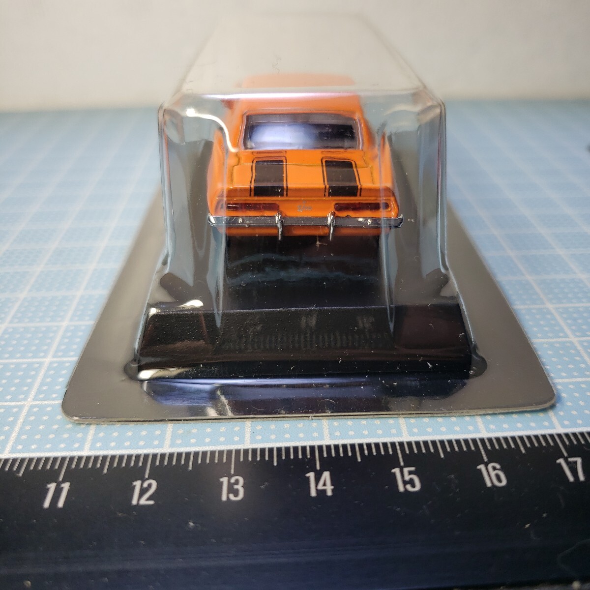 京商 1/64 USAスポーツ ミニカー コレクション シボレー カマロ Z28 オレンジ