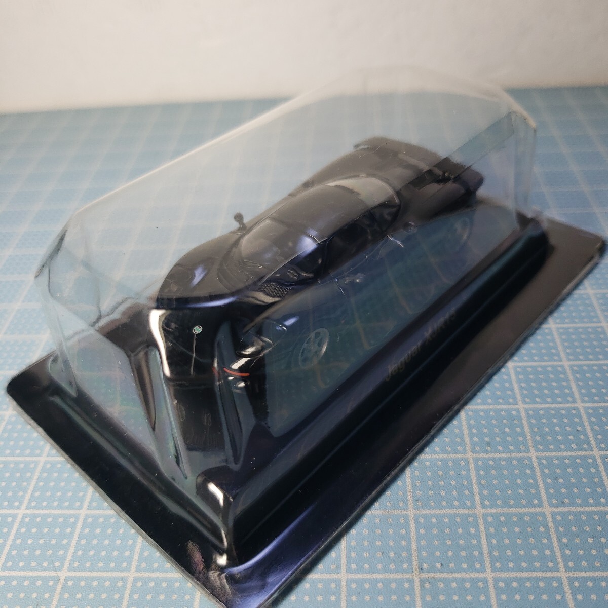  Kyosho 1/64 желтохвост салфетка спорт машина коллекция Jaguar XJR15 черный 