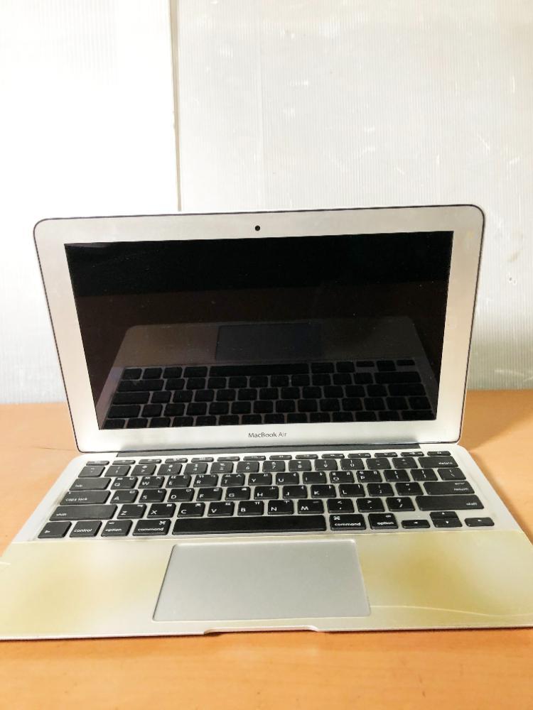 おすすめ ジャンク扱い品 中古☆Apple/アップル MacBook Air（マック MacBook本体
