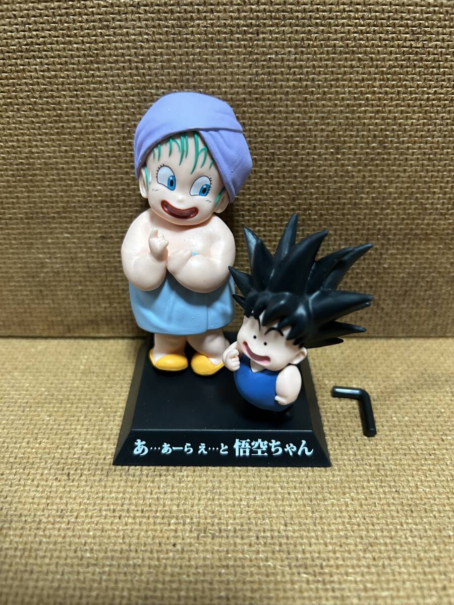 一番くじ ドラゴンアーカイブス ブルマに変化したウーロンと悟空に変化したプーアル 一番くじ ドラゴンアーカイブス ブルマに変化したウーロンと悟空