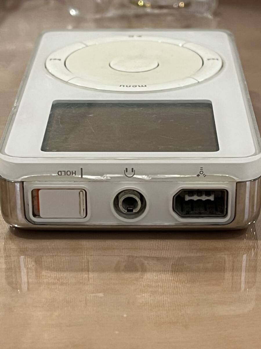 魅了 レア・初代モデル】Apple iPod M8541（5GB）2001年製 中古品 ポータブルプレーヤー