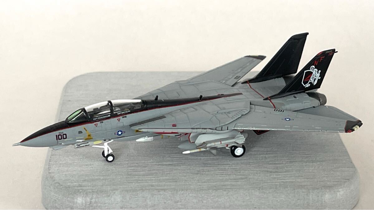 1/200 F-14A トムキャット VF-154 ブラックナイツ NF100(軍用機 1/200 F-14A トムキャット VF-154 ブラックナイツ NF100(軍用機