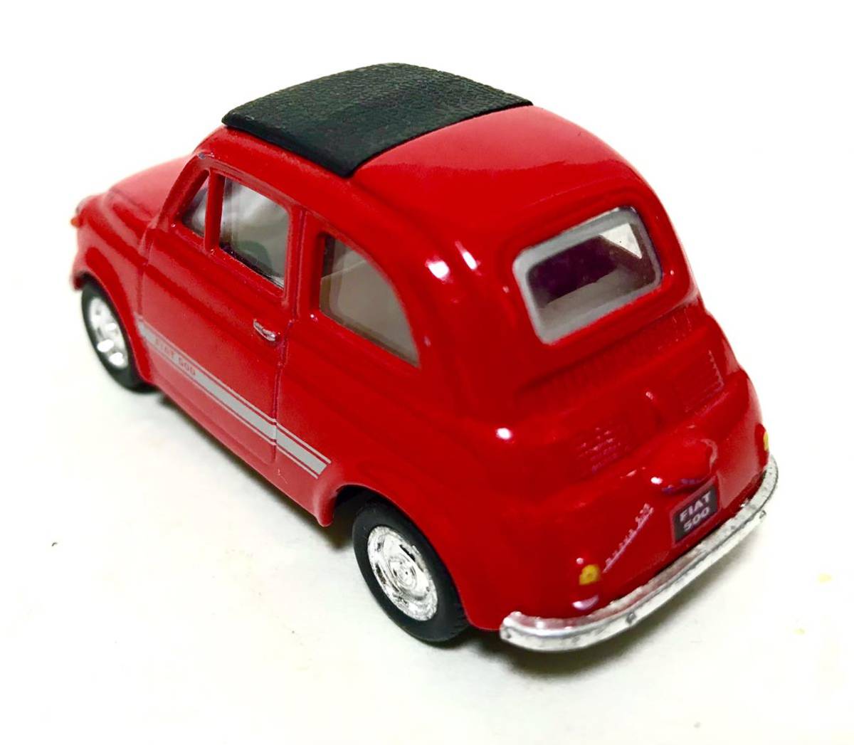 人気希少品　Fiat 500F レッドB 送料込み_画像3