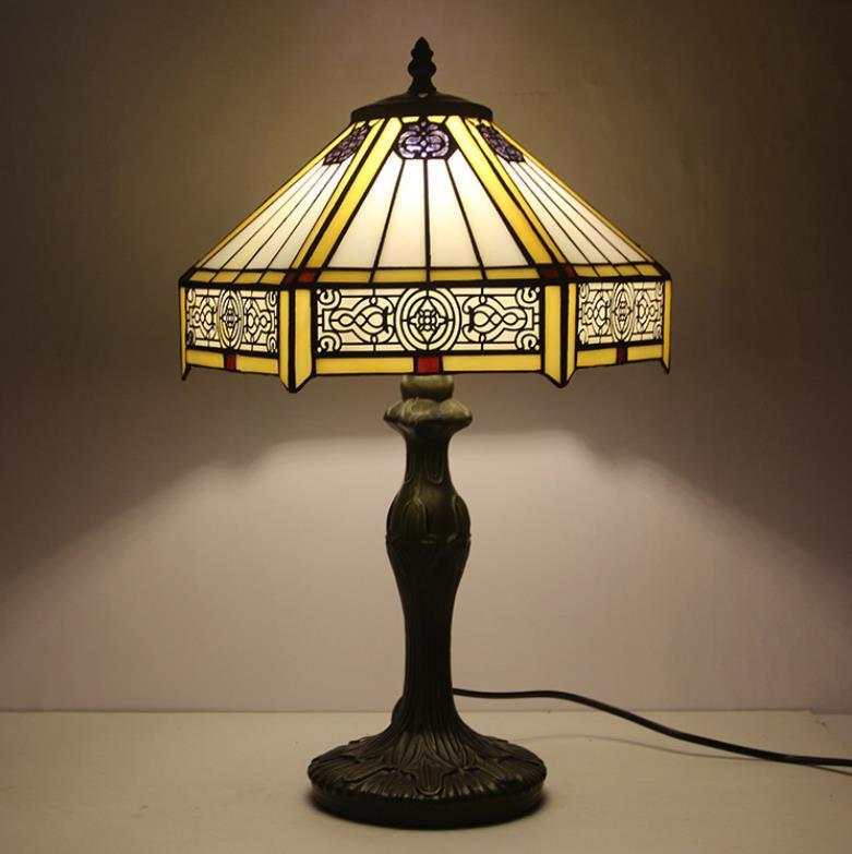 ◇稀少品◇芸術品◇ステンドランプ 花柄 別荘 照明 でく ステンド ◇稀少品◇芸術品◇ステンドランプ 花柄 別荘 照明 でく ステンド
