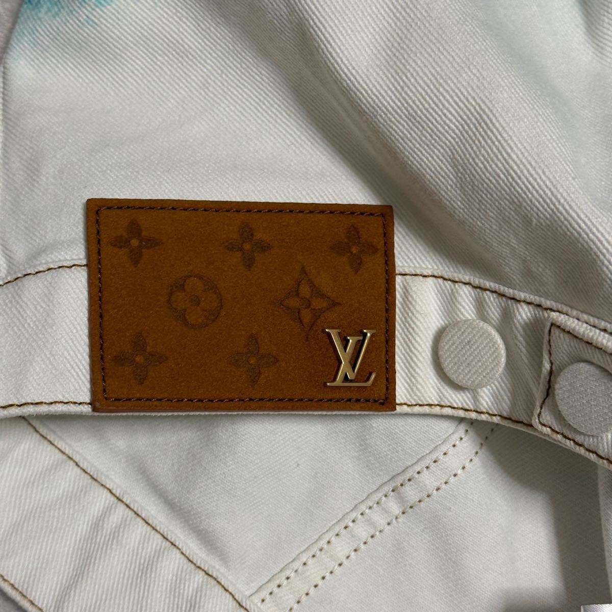 新品同様】 LOUIS VUITTON ルイ ヴィトン デニムジャケット G 新品同様】 LOUIS VUITTON ルイ ヴィトン デニムジャケット G
