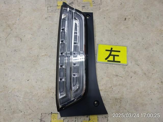 いちページ KBT】N-WGN 6BA-JH3 左テールランプ 33550-TKR-J01