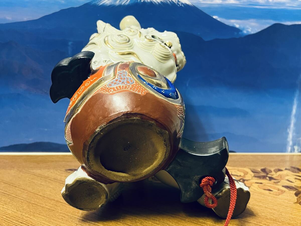 日本製 縁起物 九谷焼 小槌乗り獅子 狛犬 唐獅子 シーサー 魔 日本製 縁起物 九谷焼 小槌乗り獅子 狛犬 唐獅子 シーサー 魔