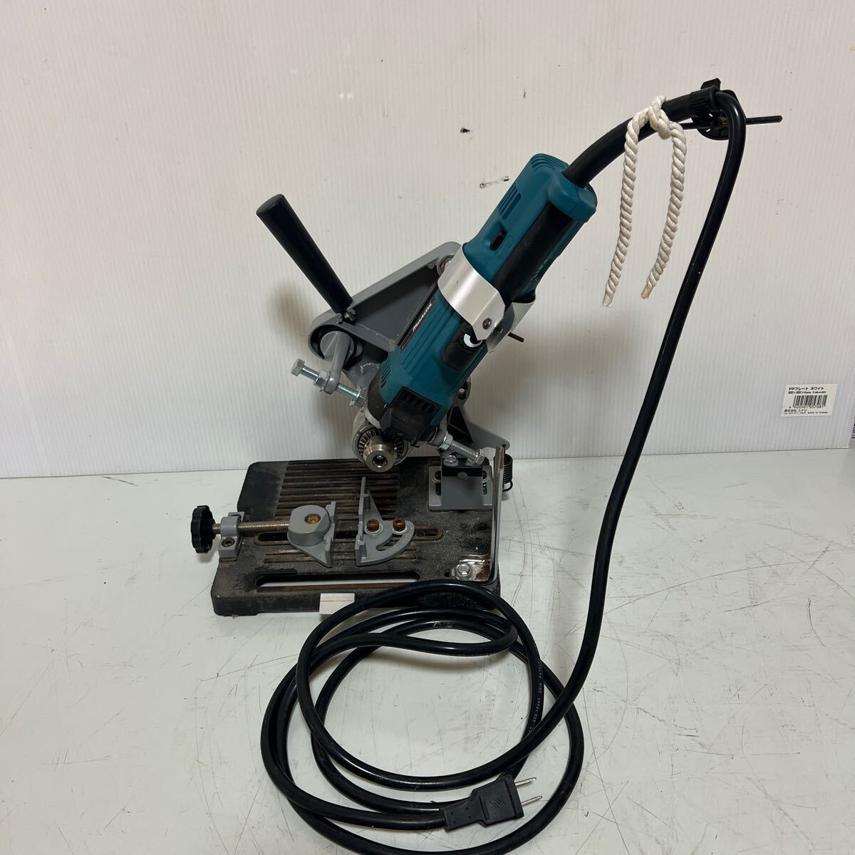 makita マキタ 10mm アングルドリル DA3010F 電動工具 動作確認 makita マキタ 10mm アングルドリル DA3010F 電動工具 動作確認