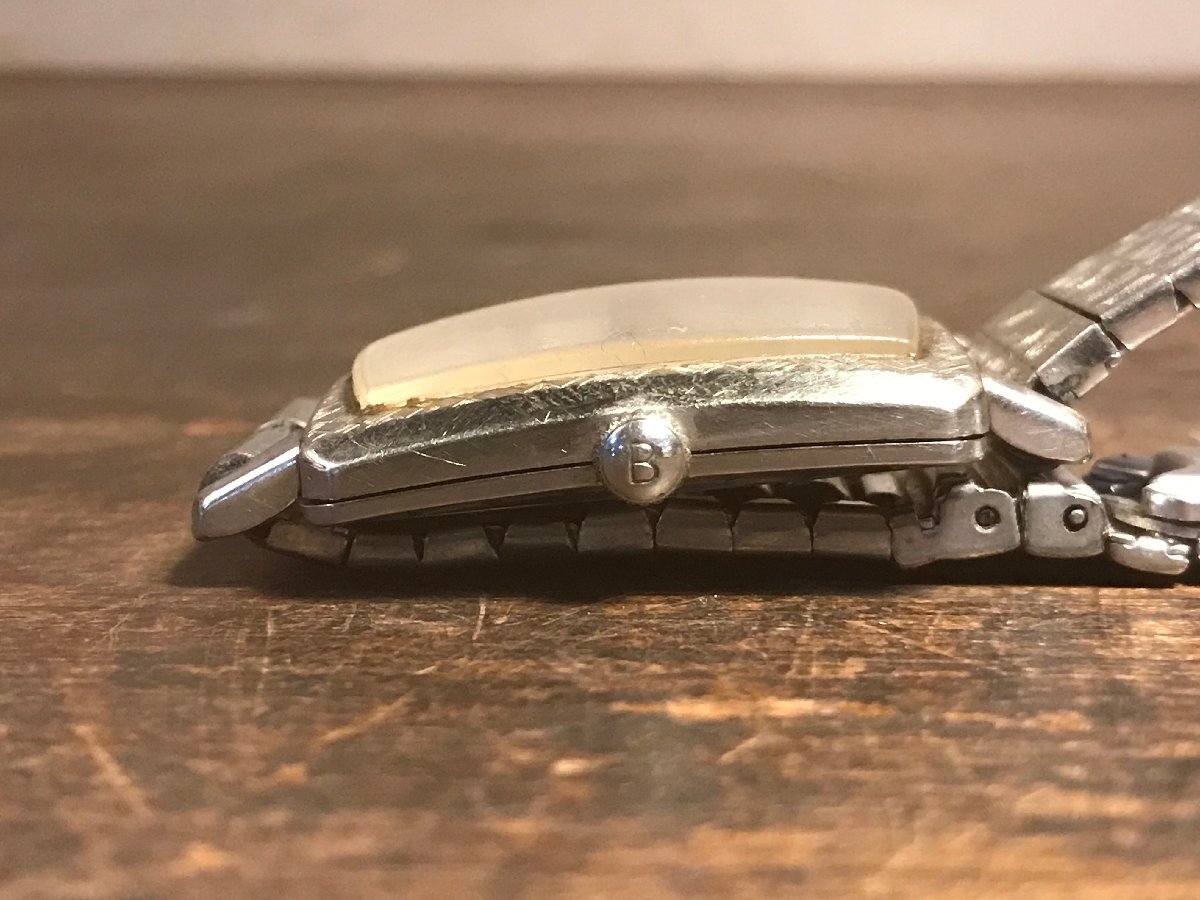 SS-7779□送料込□BULOVA 手巻き 腕時計 時計 10K R.G.P.