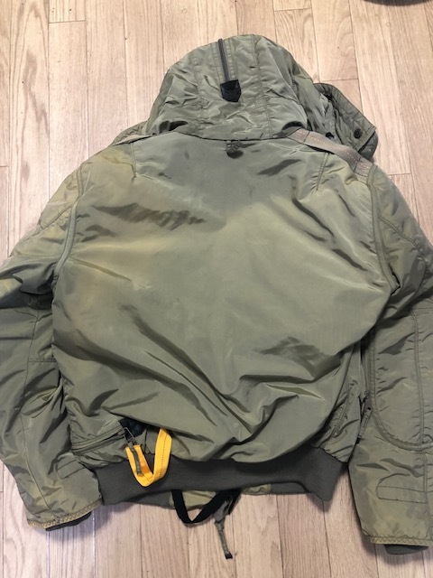 Parajumpers　パラジャンパーズ　ダウンジャケット　Mサイズ