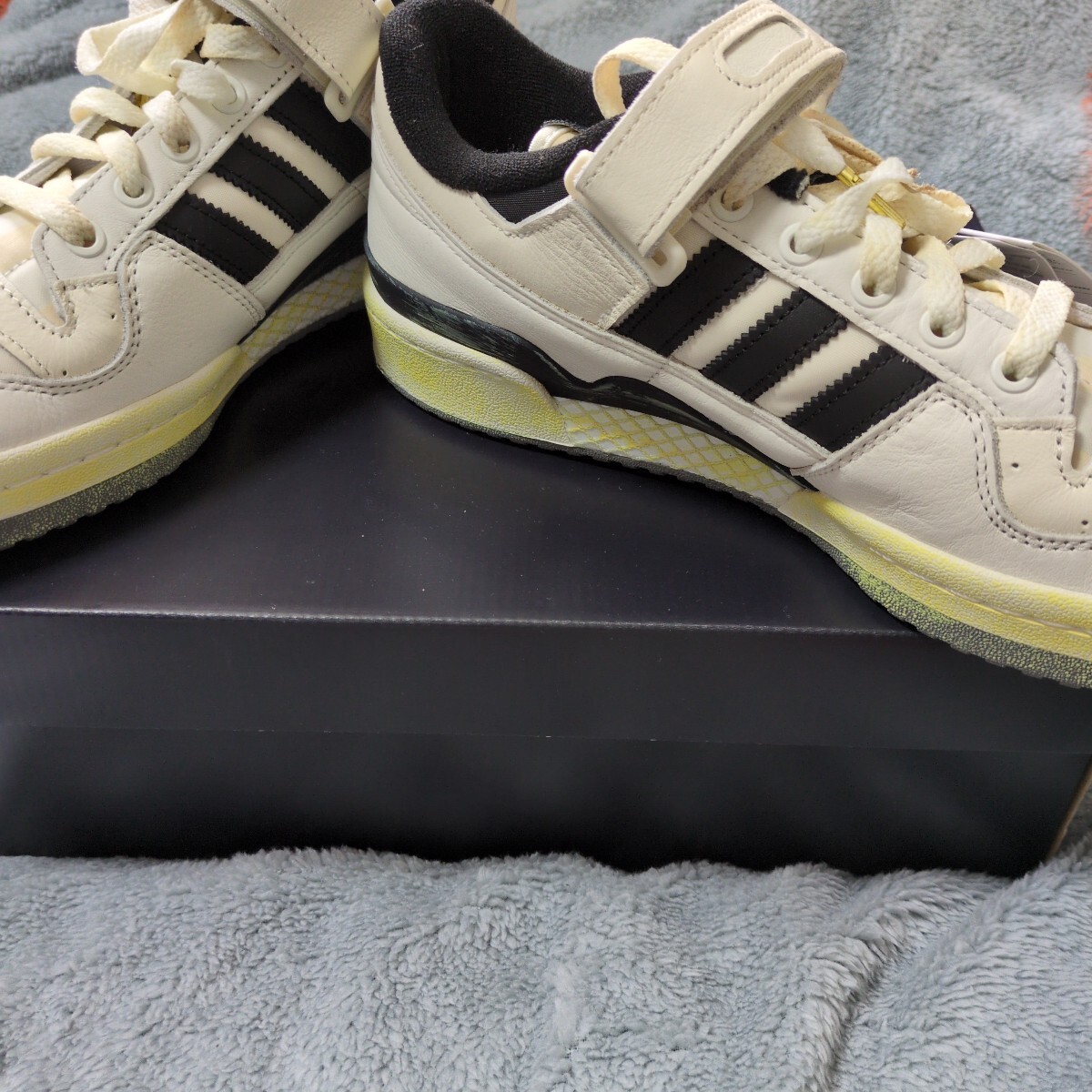  с биркой товар 26.5.adidas originals Adidas Originals форум 84 low AEC Forum 84 Low AEC HP9543