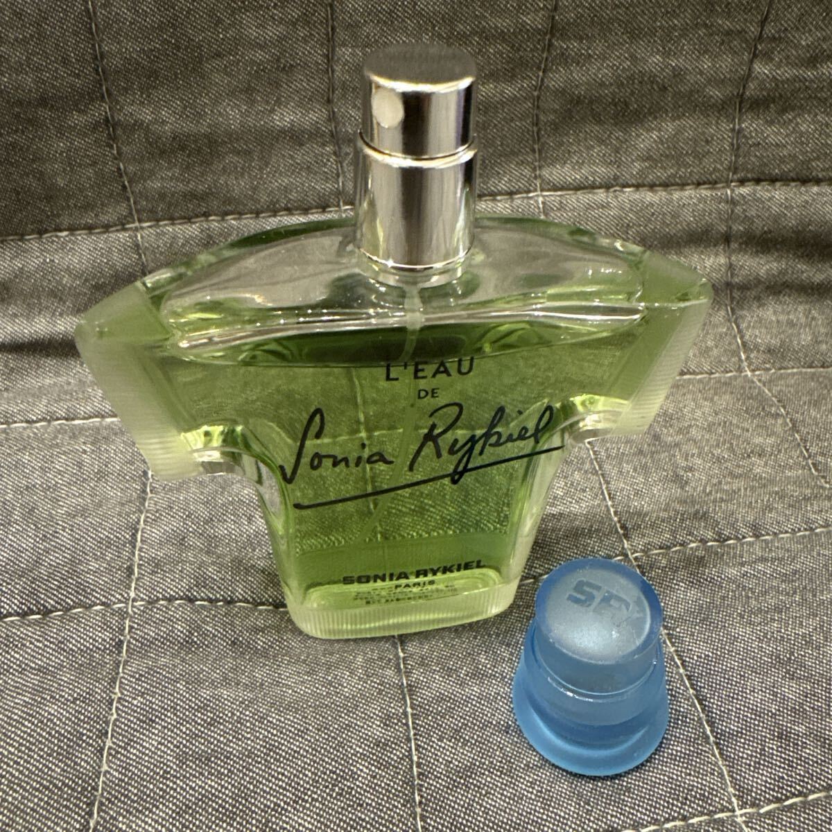  снят с производства SONIA RYKIEL Sonia Rykiel load u Sonia Rykiel 50ml духи o-doto трещина 