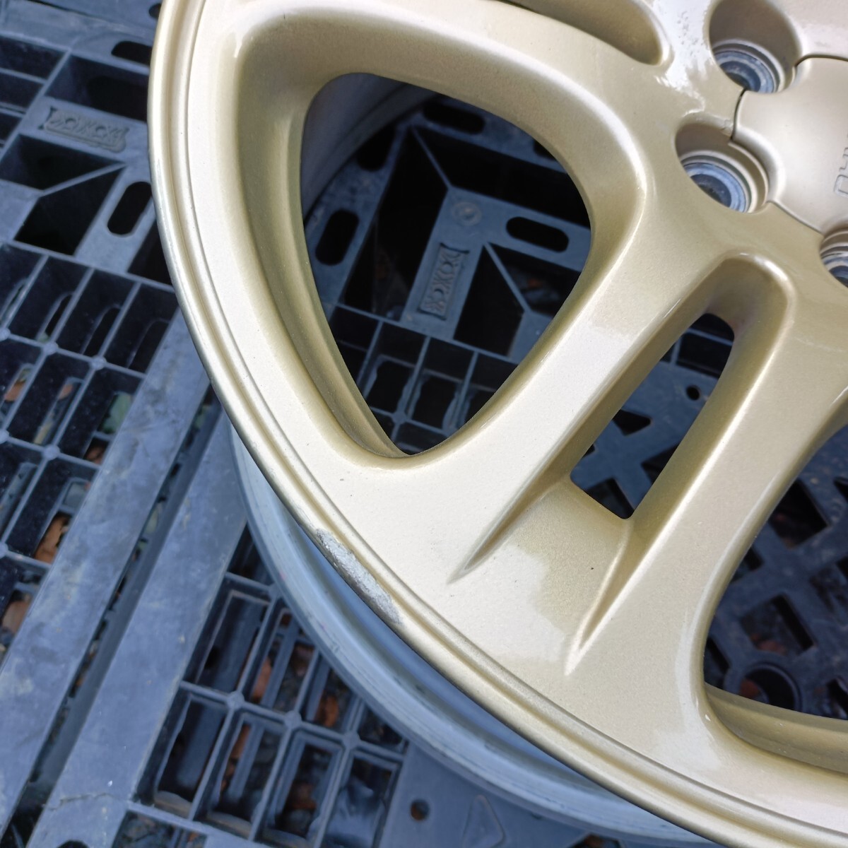 [ISHI] Subaru Legacy BH5 оригинальные колеса 2 шт Gold 7J +55 100-5H 17 дюймовый деформация нет 1 выход рассылка самовывоз OK включение в покупку OK Impreza использование не по назначению 