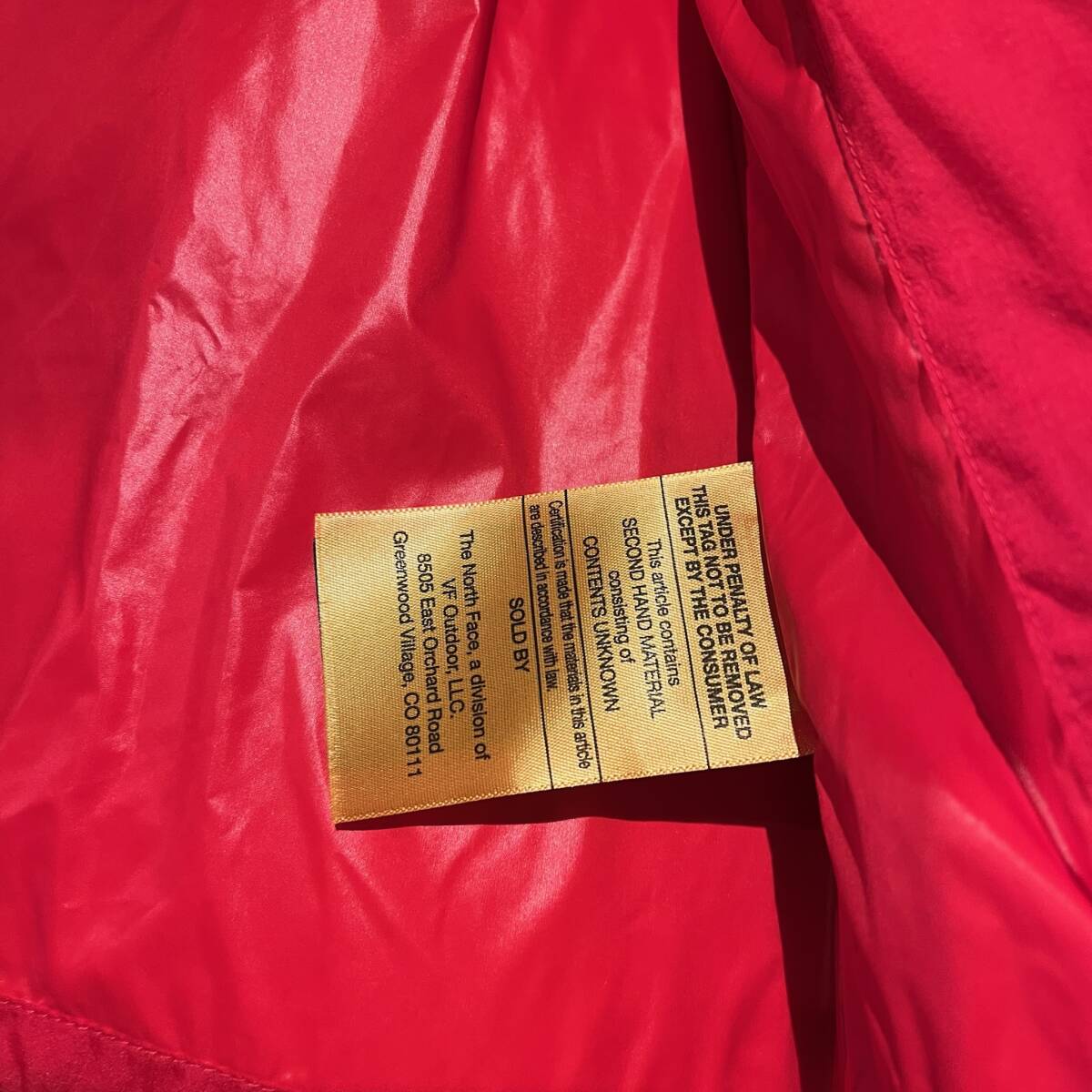 The　NORTH　FACE　NUPTSE　ノースフェイス　リマスタード　ヌプシ　赤　NF0A7UQZ68２-S