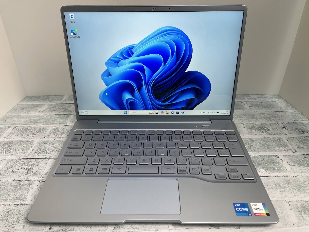 富士通 LIFEBOOK CH75/G3 ノートパソコン 第12世代Intel Core i5-1240P メモリ8GB+SSD256GB 指紋認(rèn)証 13.3型WUXGA Win11 送料無(wú)料 N7J927