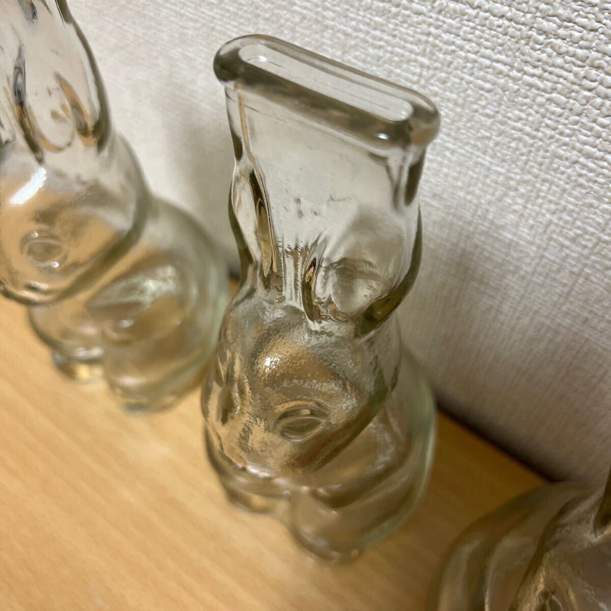 昭和レトロ うさぎ ガラス制 貯金箱 3個セット