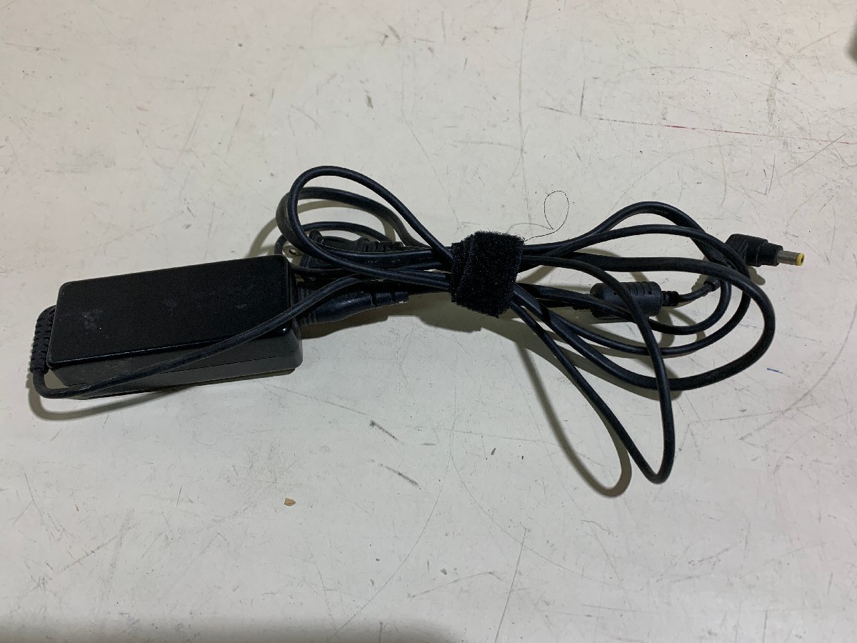 Panasonic パナソニック ノートパソコン用 ACアダプタ CF-AA1625A M4 100V-240V~ 0.9A-0.5A 50-60Hz 16V 2.5A