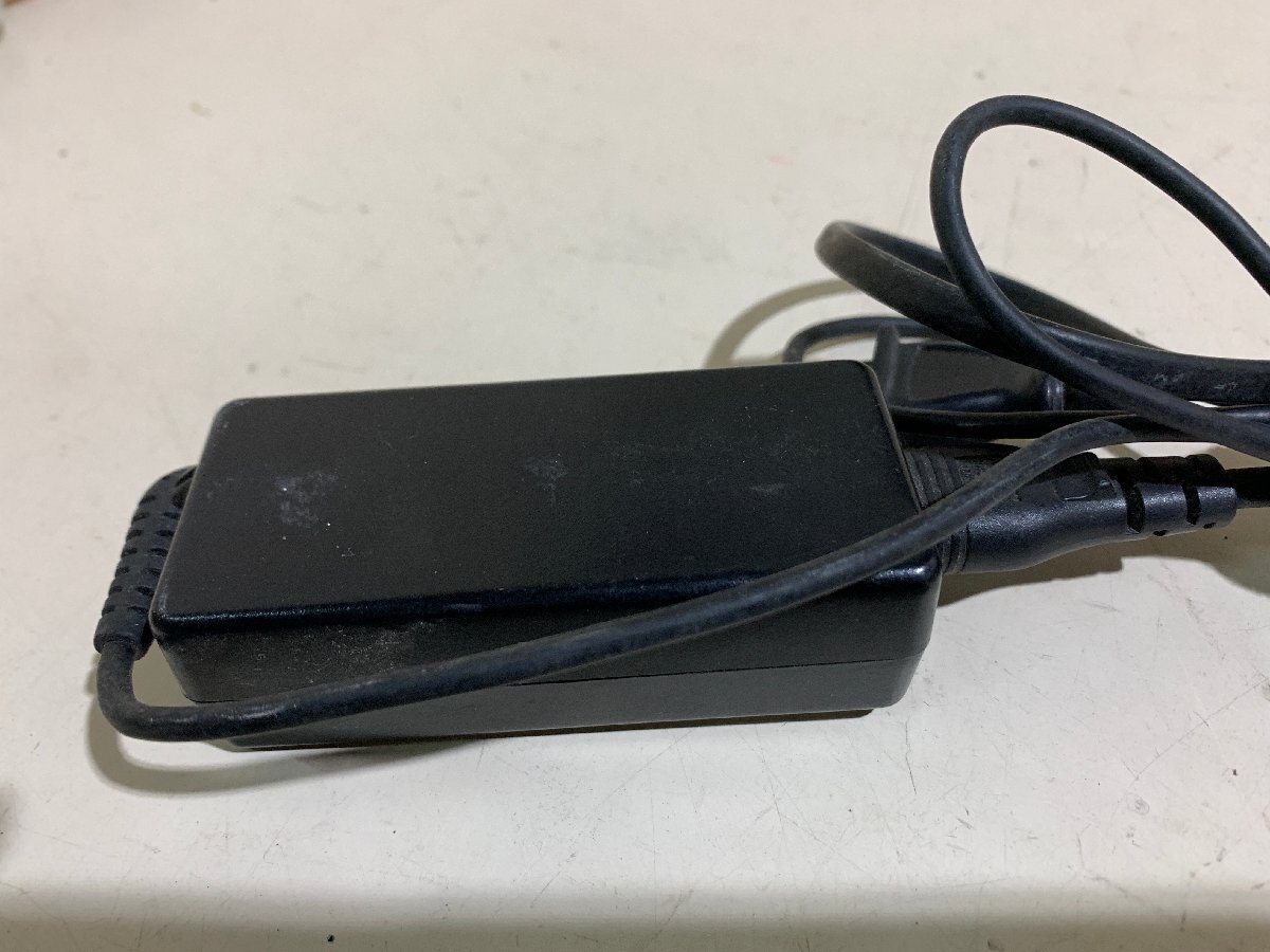 Panasonic パナソニック ノートパソコン用 ACアダプタ CF-AA1625A M4 100V-240V~ 0.9A-0.5A 50-60Hz 16V 2.5A