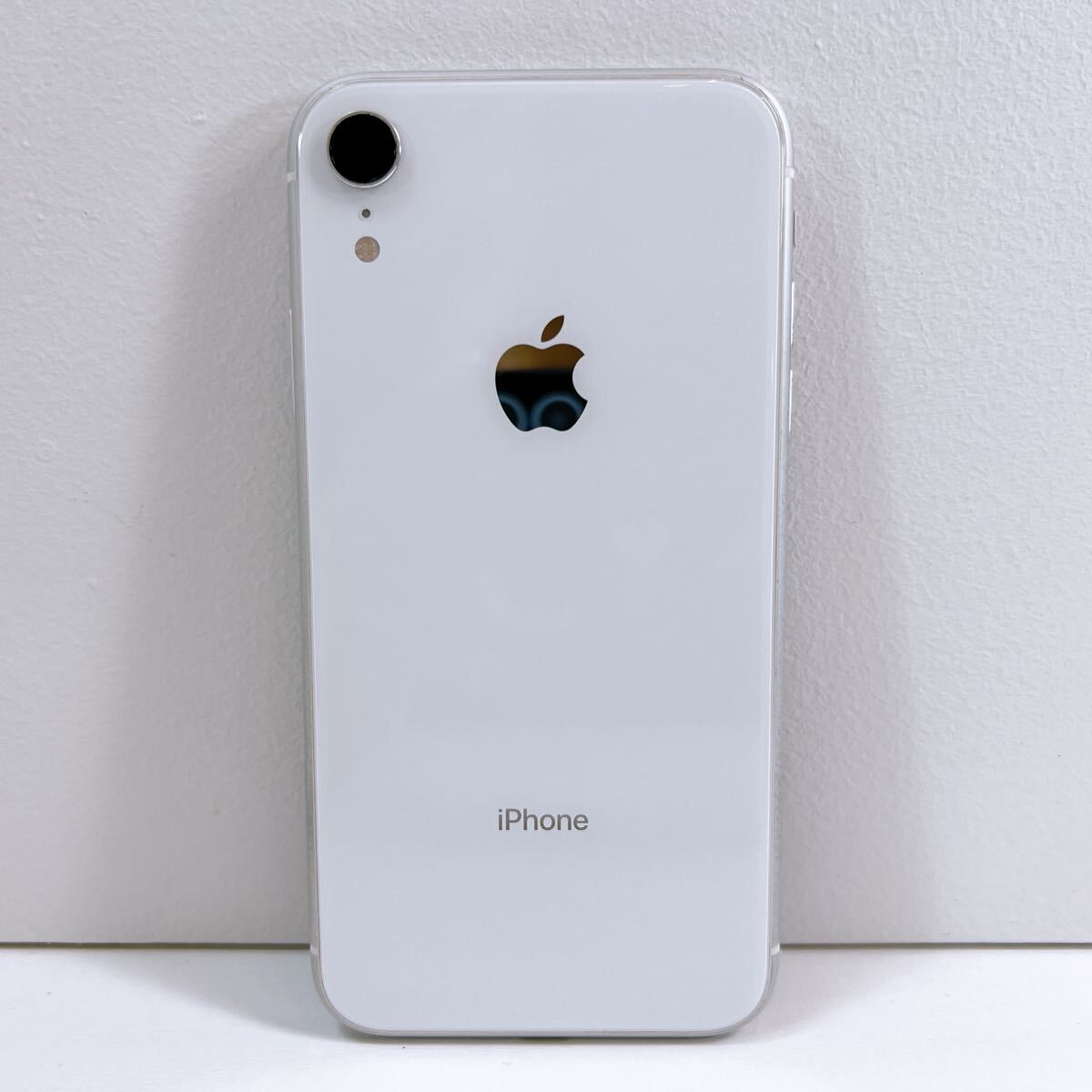 322【中古】Apple iPhone XR A2106 ホワイト GB不明 アップル 322【中古】Apple iPhone XR A2106 ホワイト GB不明 アップル