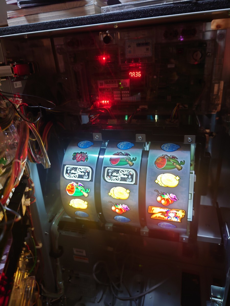 スマスロ マジカルハロウィン8 実機(パチスロ実機)|売買された スマスロ マジカルハロウィン8 実機(パチスロ実機)|売買された