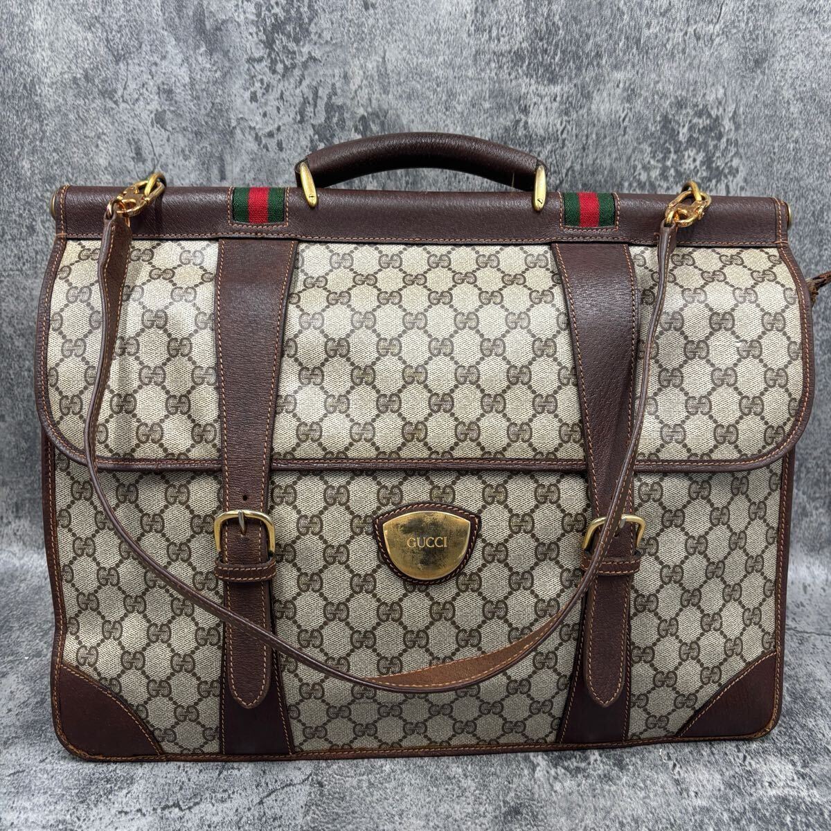 美品 GUCCI グッチ シェリーライン 2way メンズ ビジネス GG 美品 GUCCI グッチ シェリーライン 2way メンズ ビジネス GG