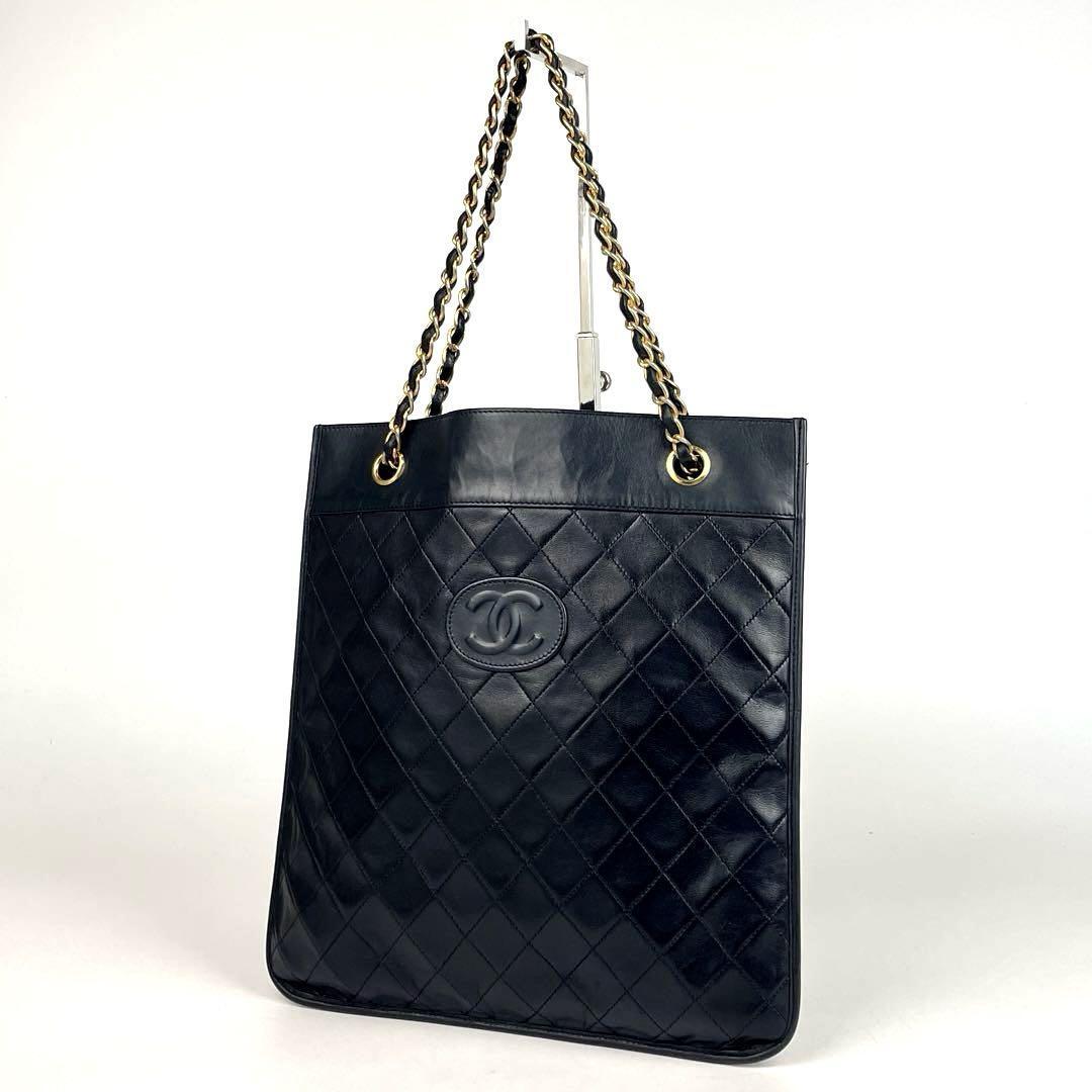 【美品】　シャネル　レザー　型押しロゴ　チェーントートバッグ　ブラック　344 シャネル レザー 型押しロゴ チェーントートバッグ ブラック 344