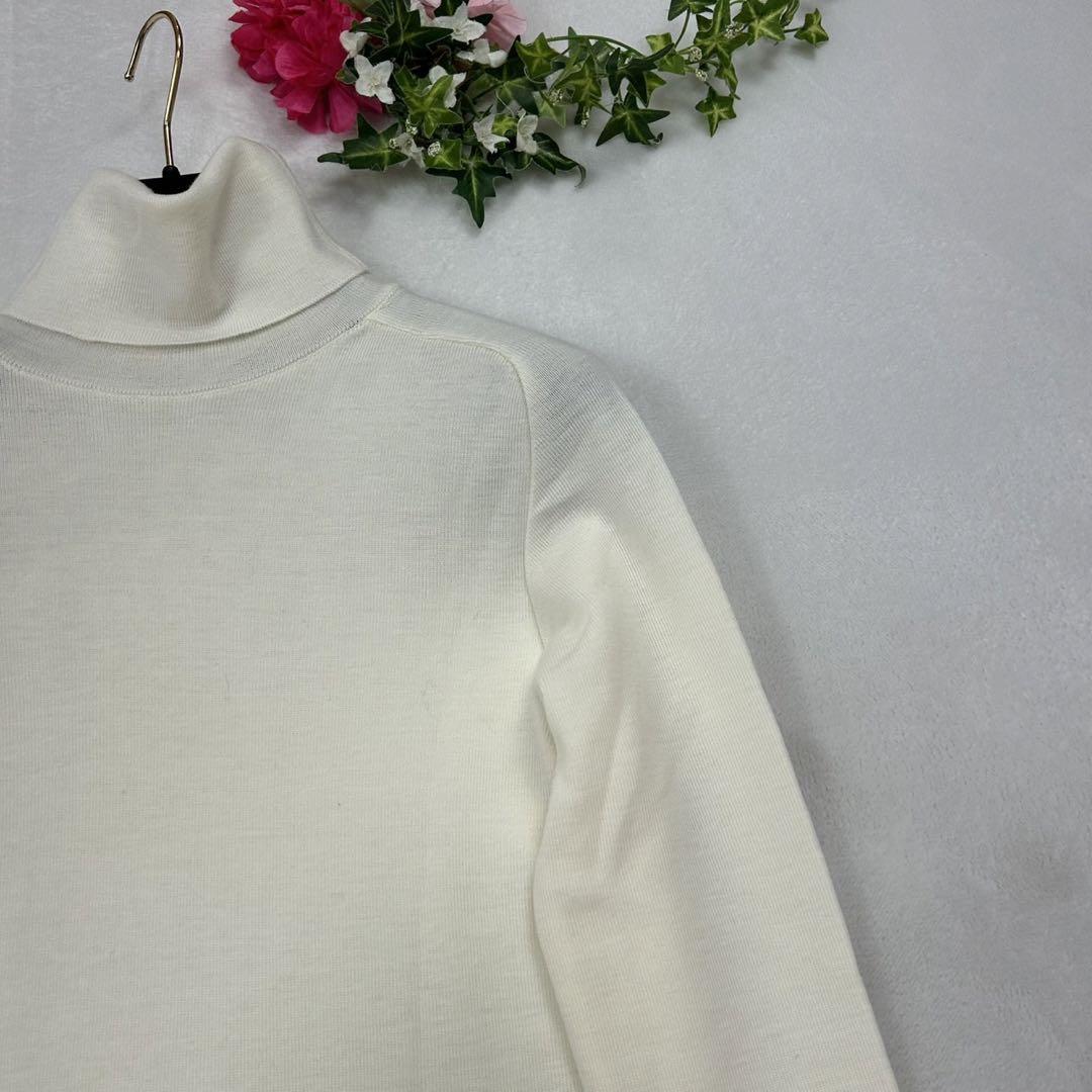 ⚫︎R1 美品 M フェンディ 希少モデル 裾ズッカ柄 ニット レディース R1 美品 M フェンディ 希少モデル 裾ズッカ柄 ニット レディース