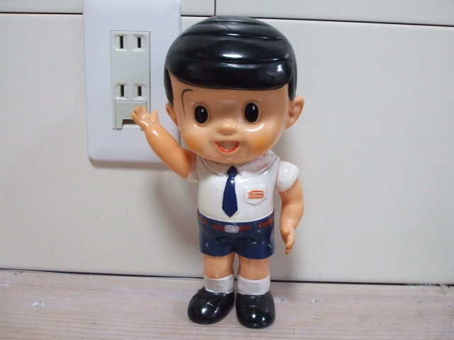 珍品!!大型サイズ 20㎝ 信用金庫 古い信ちゃん ソフビ貯金箱 珍品!!大型サイズ 20㎝ 信用金庫 古い信ちゃん ソフビ貯金箱