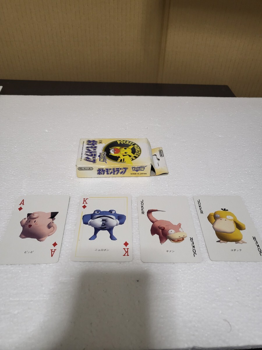 当時物 1998年 Nintendo 任天堂 ポケモントランプ Yellow POKMON 当時物 1998年 Nintendo 任天堂 ポケモントランプ Yellow POKMON