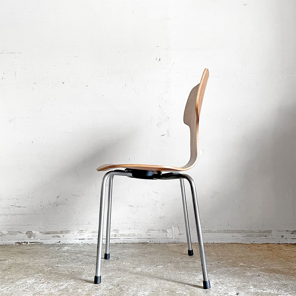 ■ フリッツハンセン Fritz Hansen FH3123 Tチェア T Chair Kids キッズチェア チーク材 アルネ?ヤコブセン ビンテージ