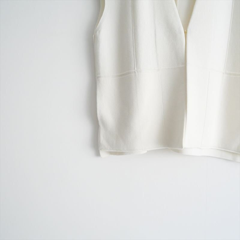 2024AW / Drawer ドゥロワー / PRE2 Vネックポケットベスト / 65151990629 / 2411-0198