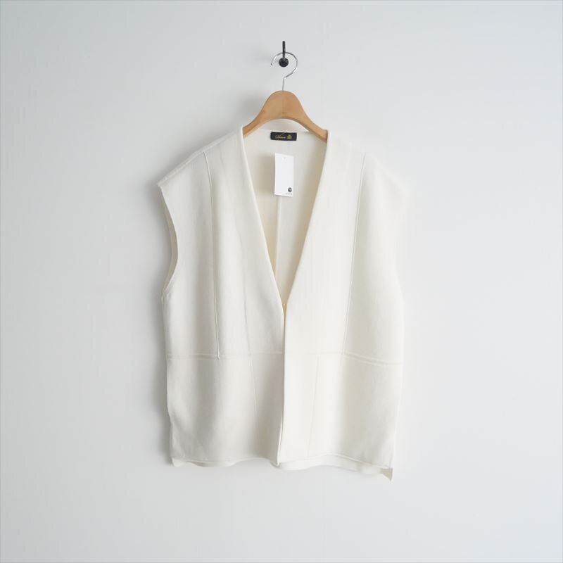 2024AW / Drawer ドゥロワー / PRE2 Vネックポケットベスト / 65151990629 / 2411-0198