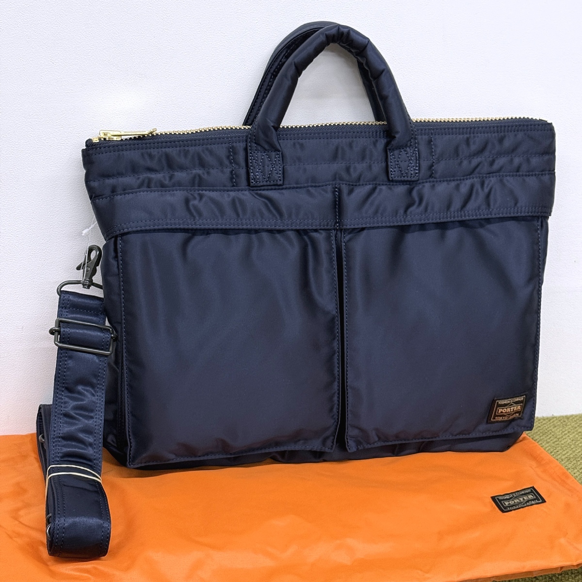 □未使用□ポーター タンカー(現行) ショートヘルメットバッグ □未使用□ポーター タンカー(現行) ショートヘルメットバッグ
