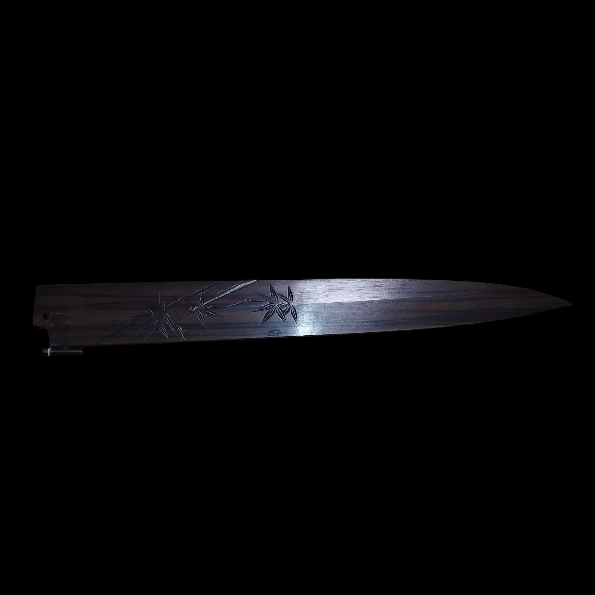 美品】 武蔵守國行作 『青鋼 本焼 柳刃包丁 刃渡310mm 一尺 鞘 美品】 武蔵守國行作 『青鋼 本焼 柳刃包丁 刃渡310mm 一尺 鞘