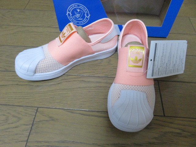 【新品】adidasアディダス薄手スニーカー　２０．０