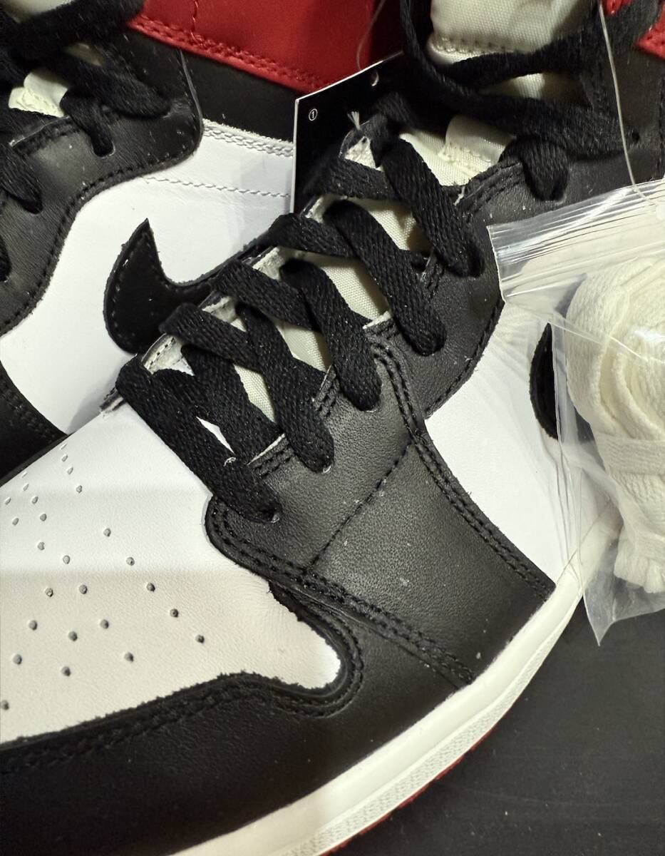 Nike Air Jordan 1 Retro High OG Black Toe (2013) 29 11 Nike Air Jordan 1 Retro High OG Black Toe (2013) 29 11
