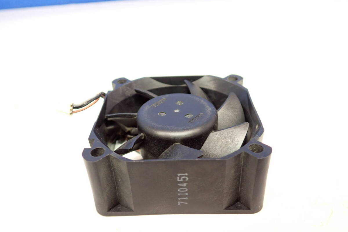 DQ16#NMB-MAT 冷卻ファン 2410EL-04W-M29 SHARP シャープ　BD-HDS63取外品/動(dòng)作確認(rèn)済み