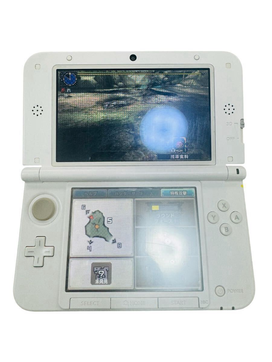 3DSソフト&DSソフト2点セット 1円【中古】 NINTENDO 任天堂 3DS LL ピンク×ホワイト 本体のみ