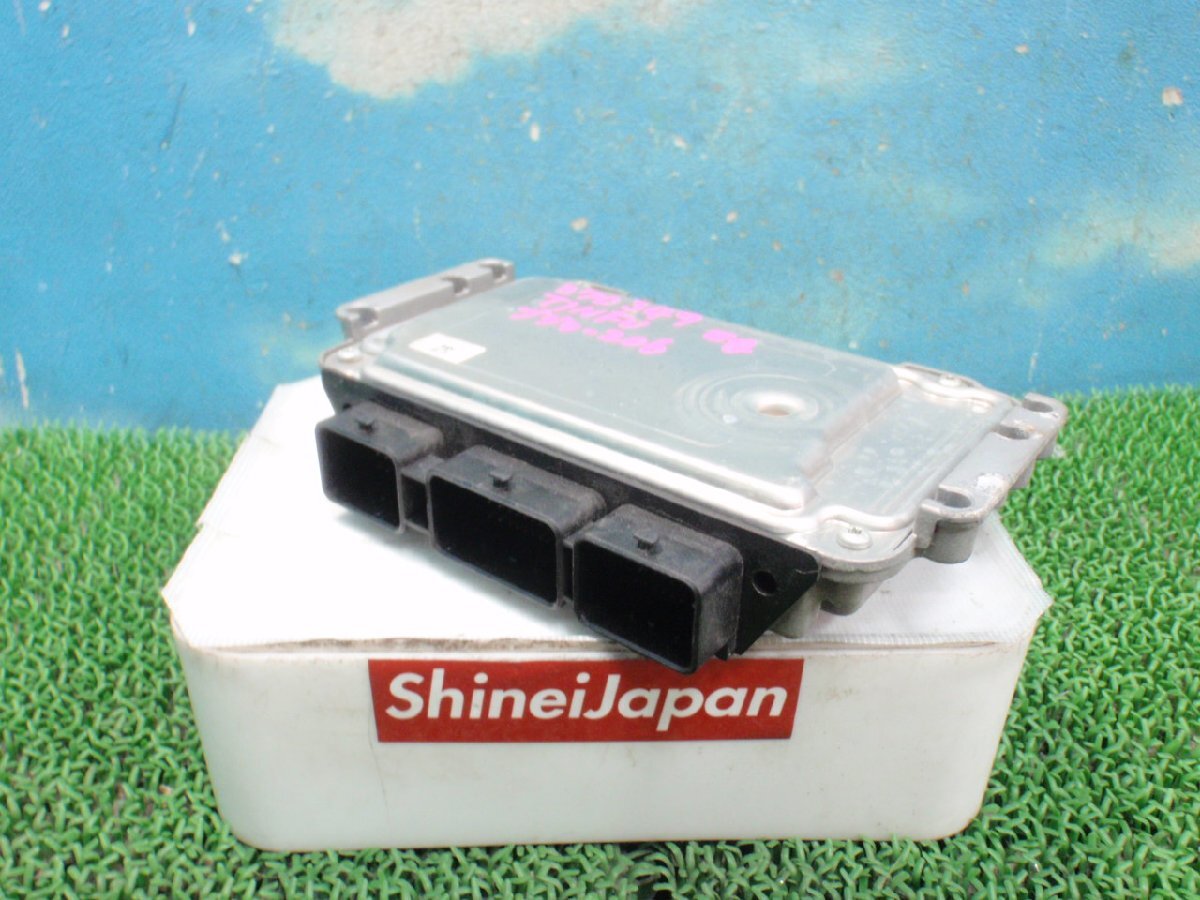 ★　T1NFU　プジョー206　エンジンコンピューター　エンジンコントロール　エンジンECU　0261208901　9662560580　370349JJ