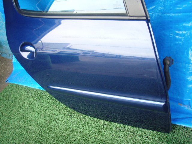 ★　T1NFU　プジョー206　リアドア右　リヤドア右　KPL　ブルー　370349JJ