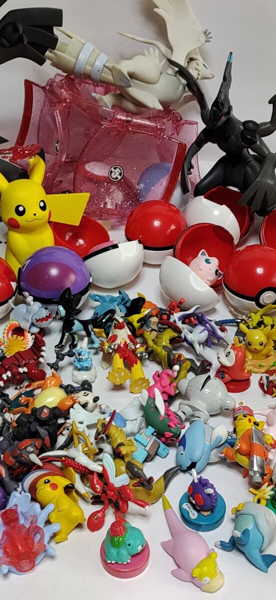 ポケットモンスター ポケモン ゼクロム レシラム ソフビ ポケットモンスター ポケモン ゼクロム レシラム ソフビ