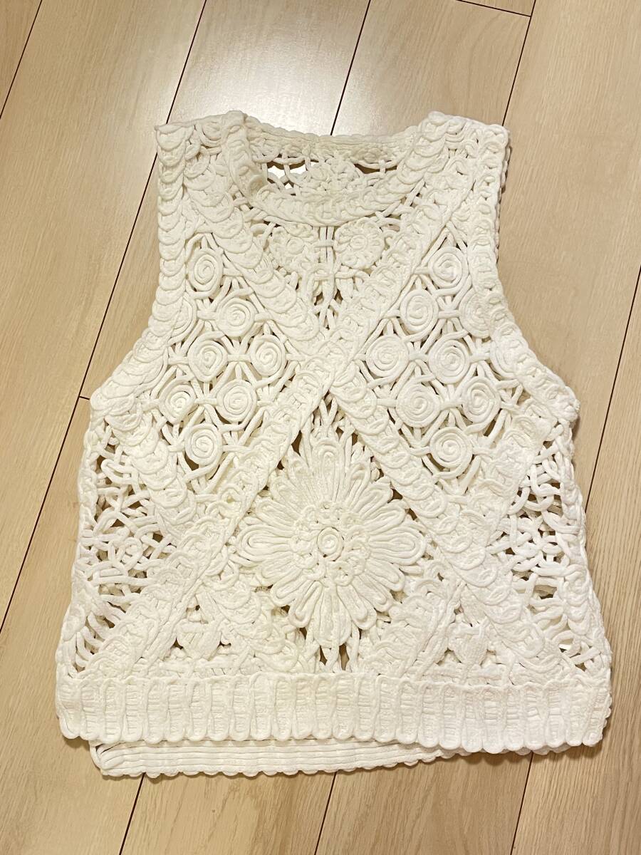 LAMIAラミア購入レース柄ベストタンクトップ白ホワイト系新品