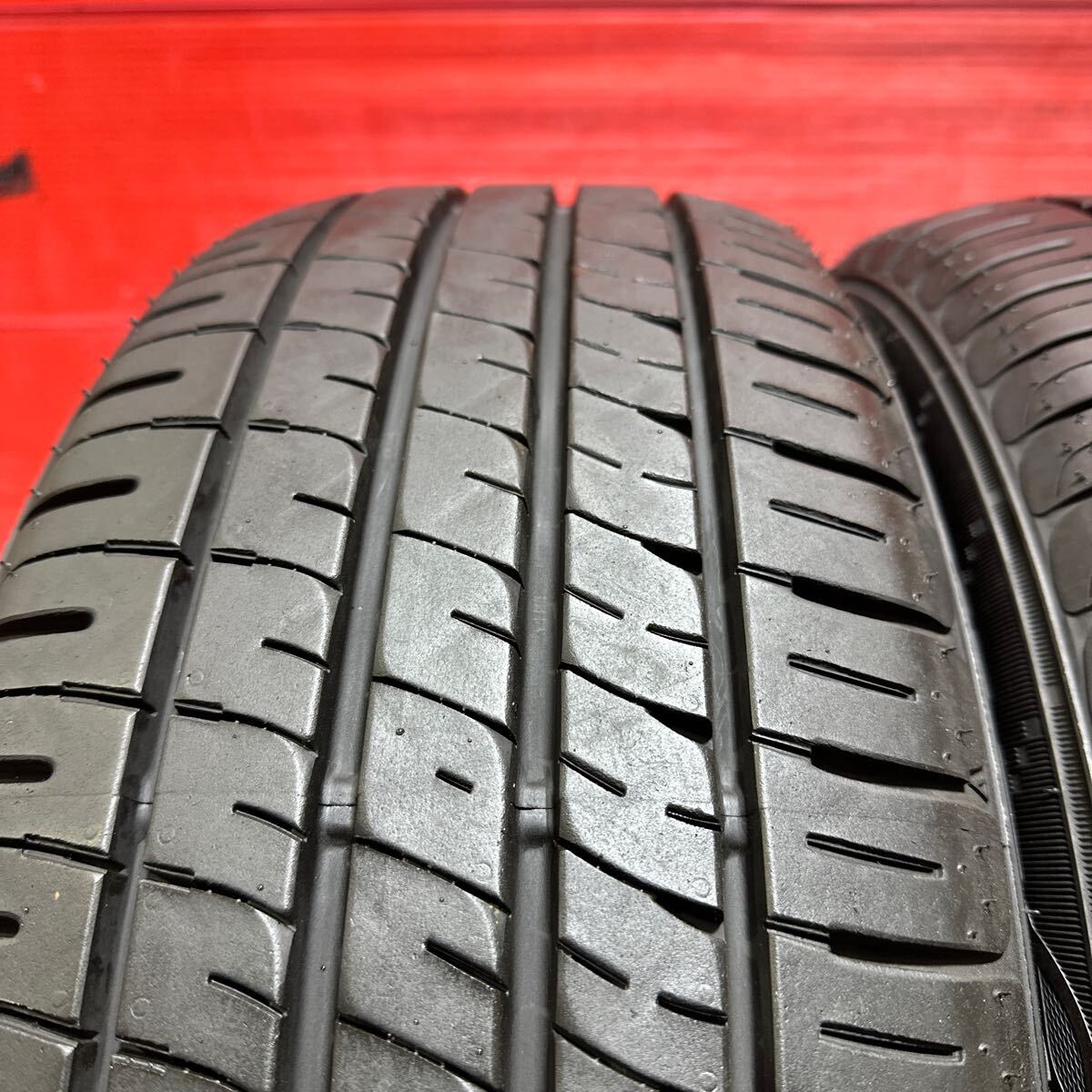 215/55R17（94V） DUNLOP ENASAVE EC204 215/55-17 ダンロップ エナセーブ　2023年国産　バリ山　4本セット　_画像2