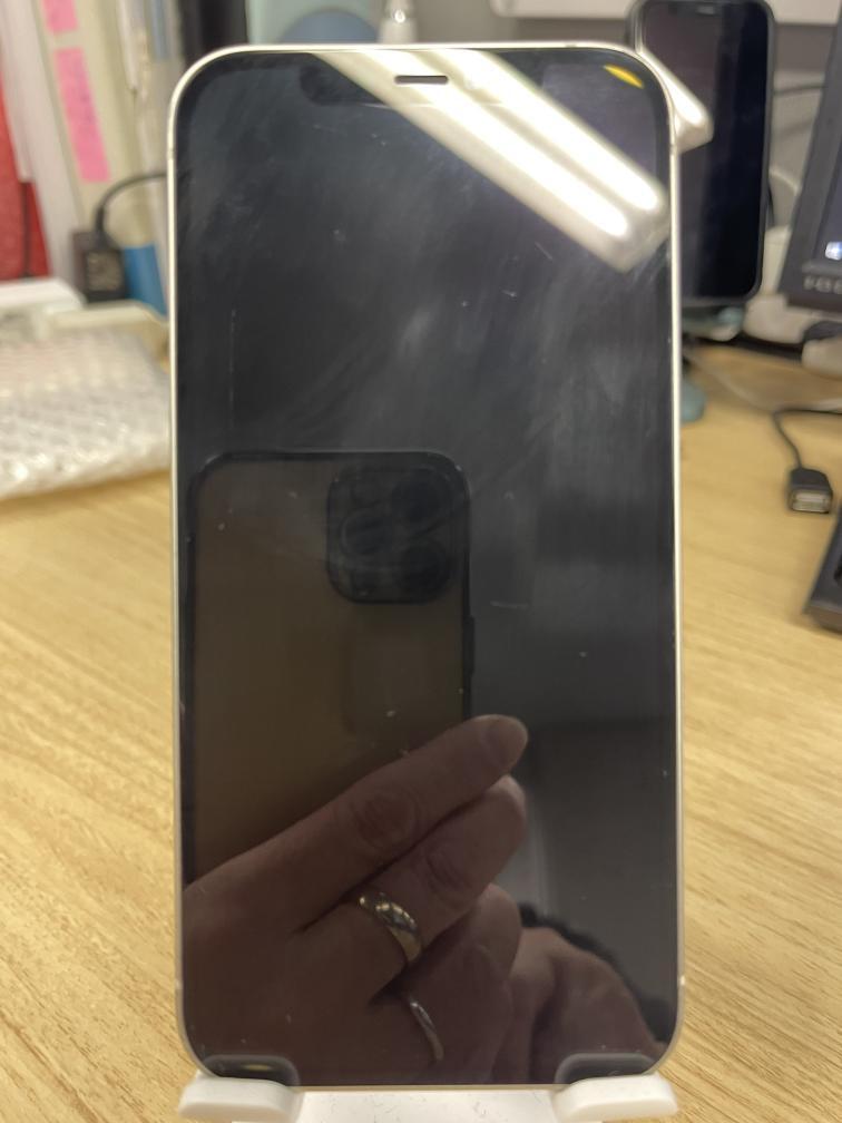 ○○○iPhone12 64GB ホワイト☆中古☆近ければお届け