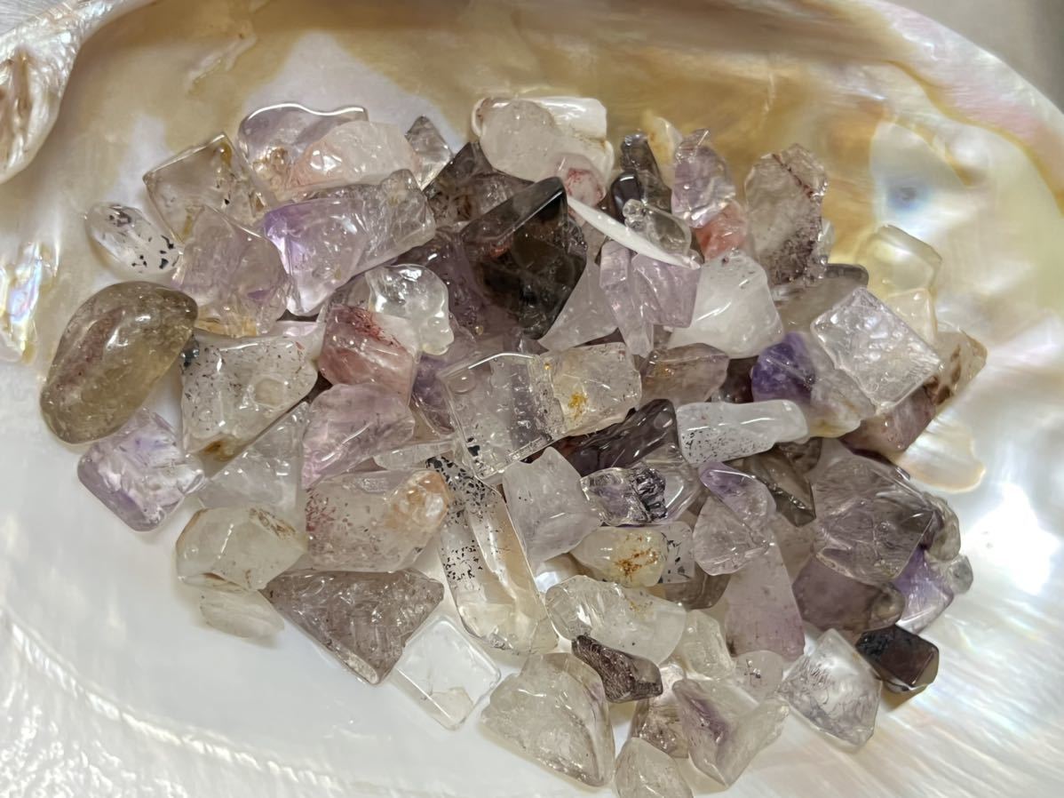 ブラジル産 エレスチャルスーパーセブンさざれ 100g 新品 送料無料_画像1