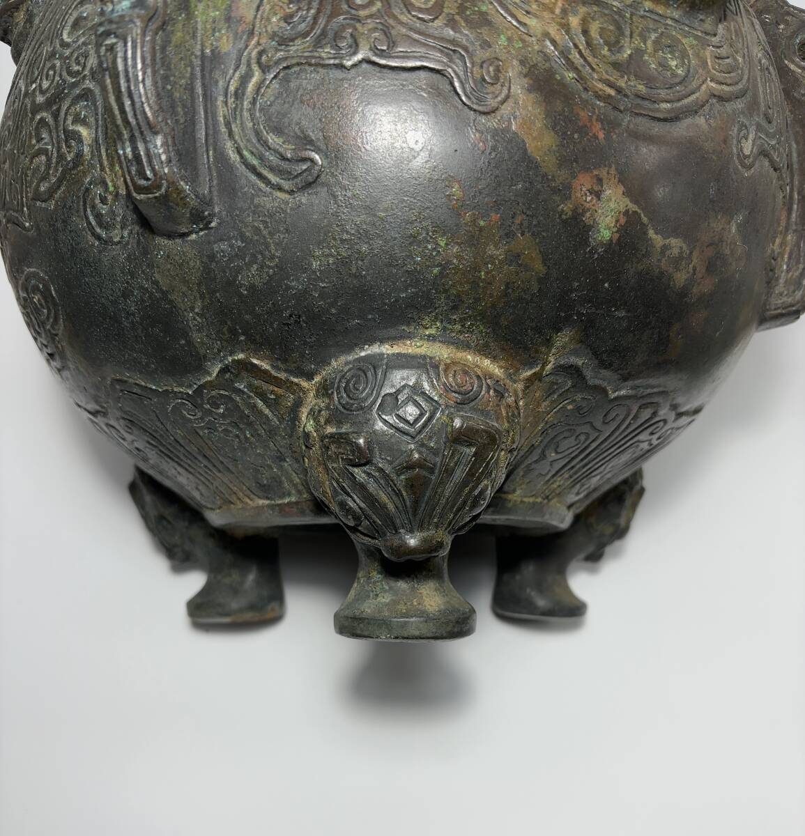 中国美術 銅製 青銅器 倣青銅器 獣面紋三足香炉 戦国 鼎 香爐 中国美術 銅製 青銅器 倣青銅器 獣面紋三足香炉 戦国 鼎 香爐