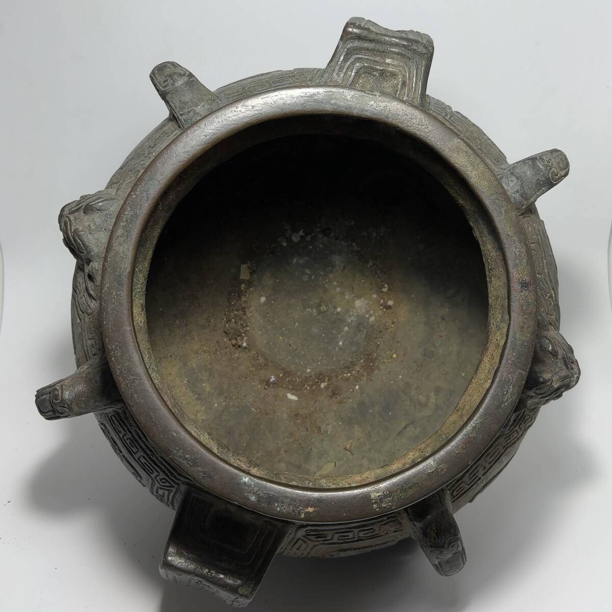 中国美術 銅製 青銅器 倣青銅器 獣面紋三足香炉 戦国 鼎 香爐 中国美術 銅製 青銅器 倣青銅器 獣面紋三足香炉 戦国 鼎 香爐