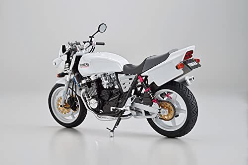 青島文化教材社 1/12 ザ・バイクシリーズ No.54 ヤマハ 4HM XJR400S 1994 カスタムパーツ付 プラモデル_画像3