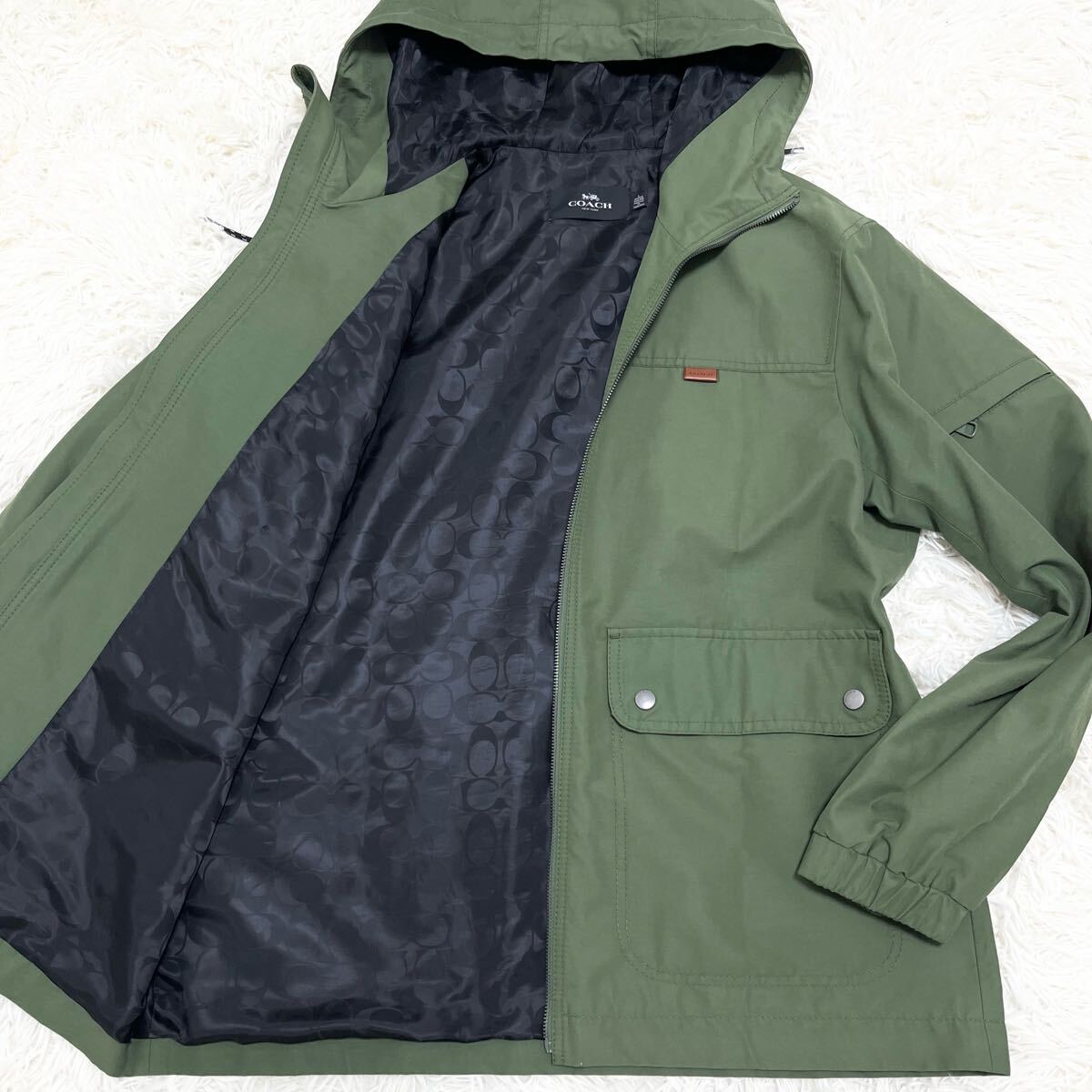 極美品 XL〜XXL相当 コーチ coach マウンテンパーカー ナイロン 極美品 XL〜XXL相当 コーチ coach マウンテンパーカー ナイロン