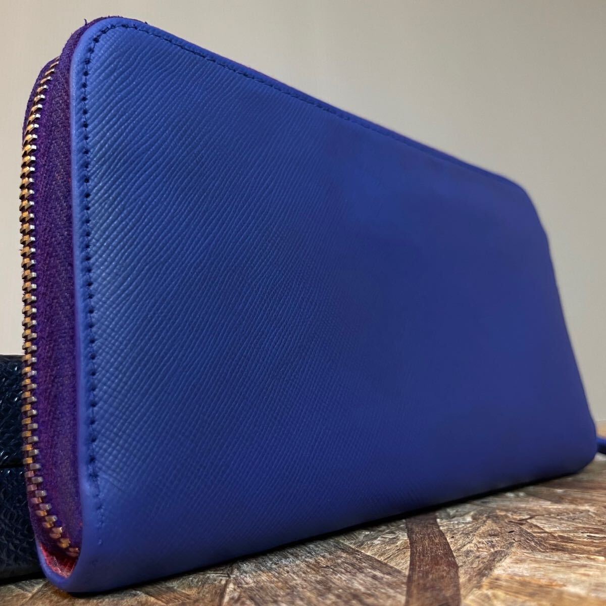 一円 美品 PRADA プラダ サフィアーノレザー ブラック 財布 男女 一円 美品 PRADA プラダ サフィアーノレザー ブラック 財布 男女